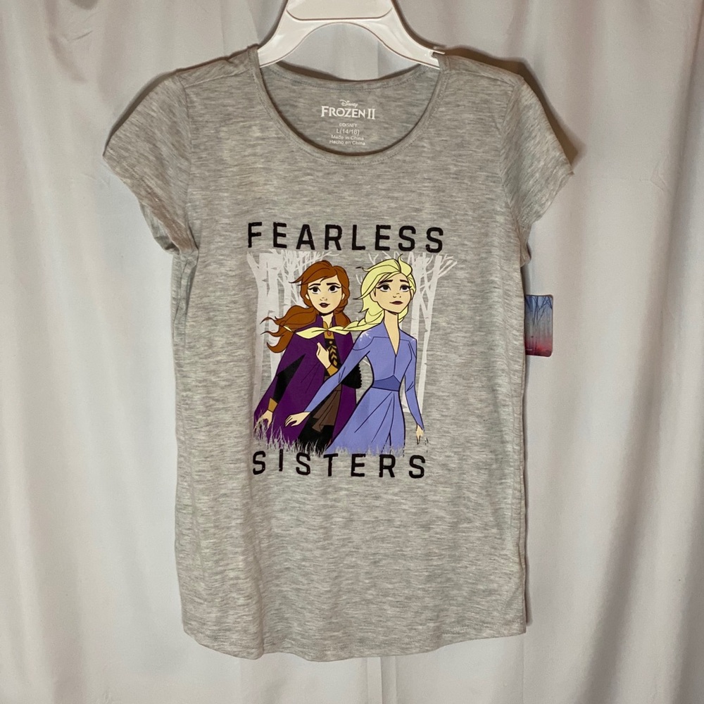 NWT Disney Frozen  Fearless Sisters T-shirt Size Large 14/16 Girls